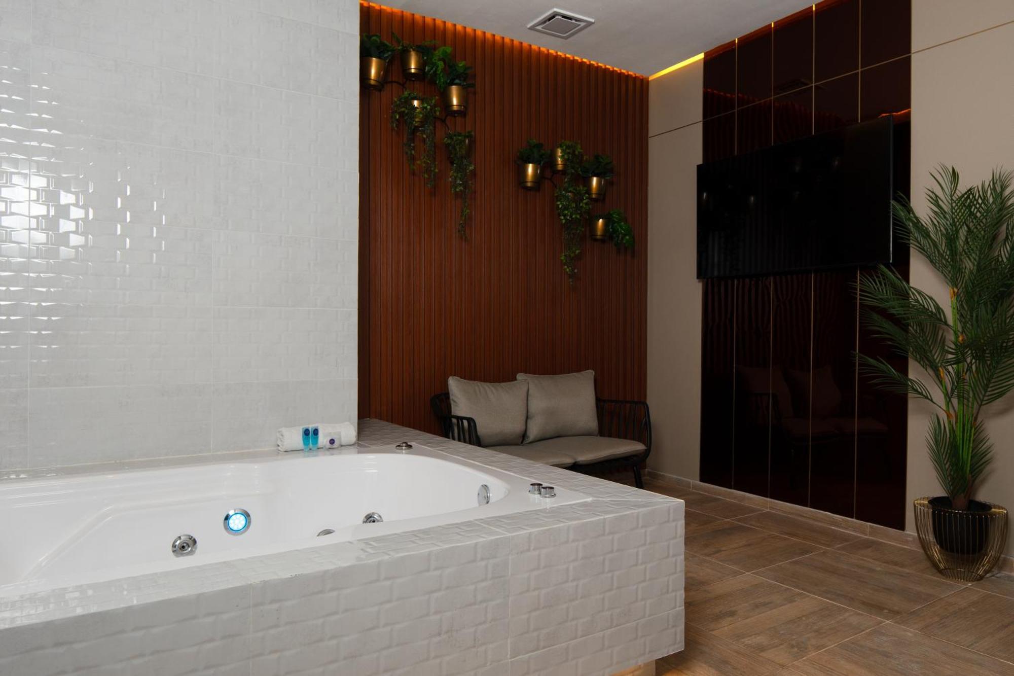 Hotel Byhours Circunvalar - Adults Only Barranquilla (Atlantico) Exterior foto