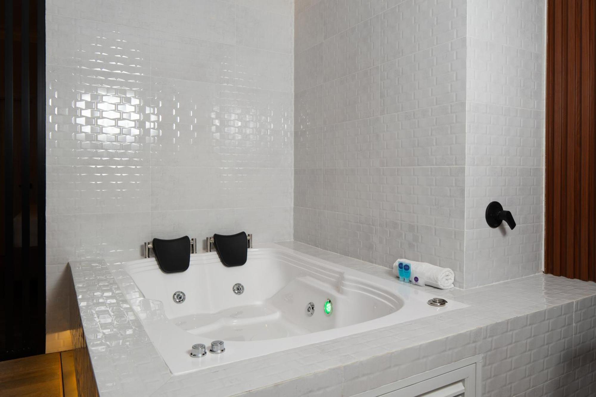 Hotel Byhours Circunvalar - Adults Only Barranquilla (Atlantico) Exterior foto